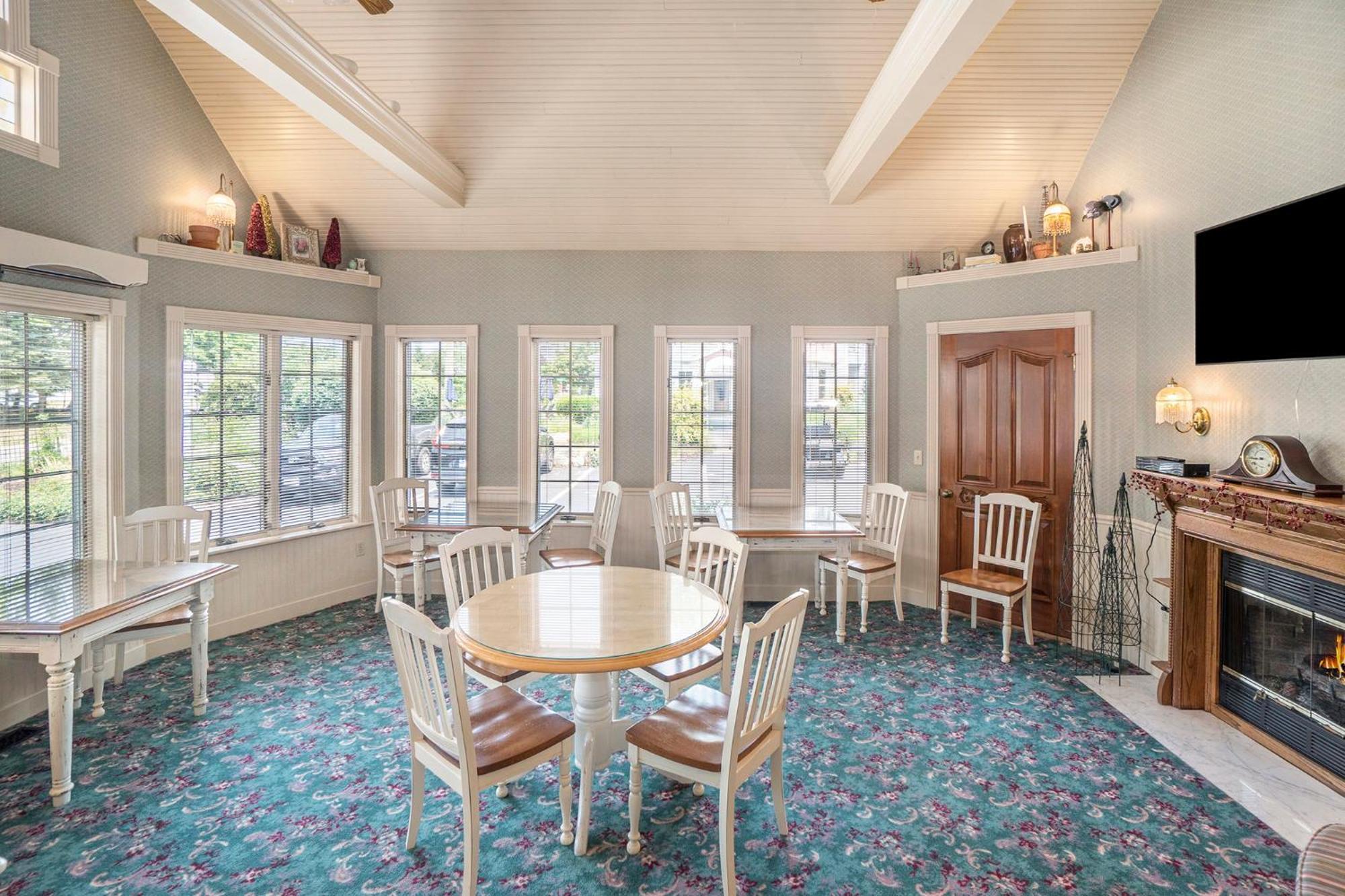Yelton Manor Bed And Breakfast South Haven Exteriér fotografie