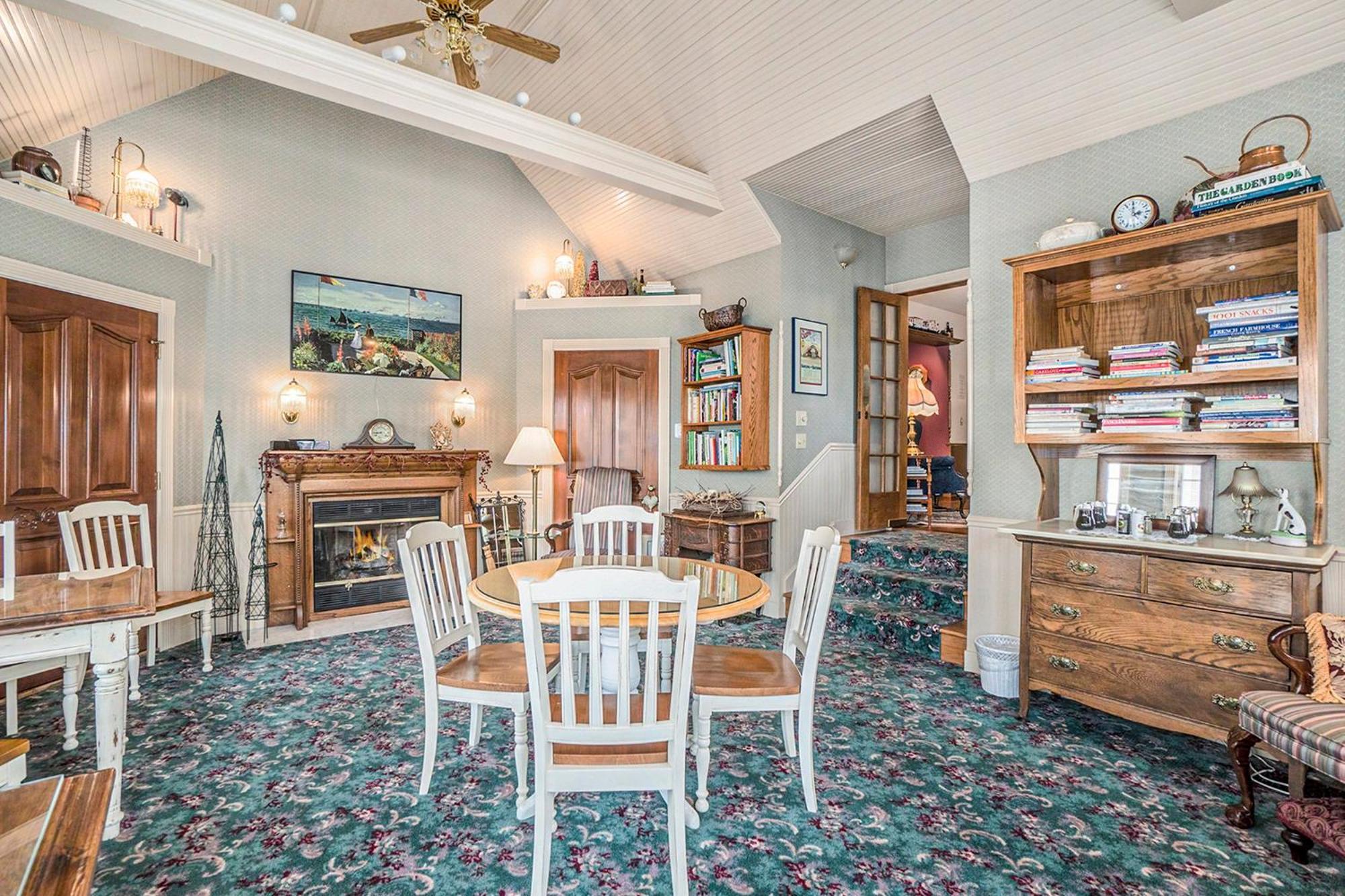 Yelton Manor Bed And Breakfast South Haven Exteriér fotografie